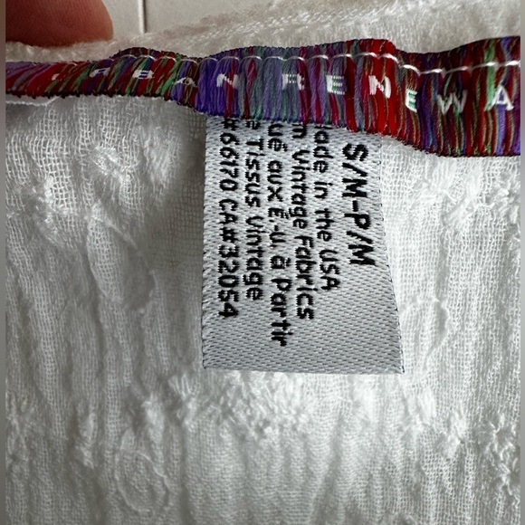 Urban Renewal Remnants Eyelet Ruffle Wrap Top size S - Picture 3 of 6